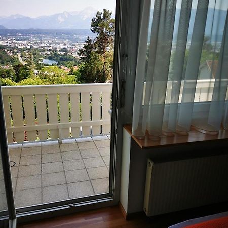 Panoramablick Exklusiv Lägenhet Villach Exteriör bild