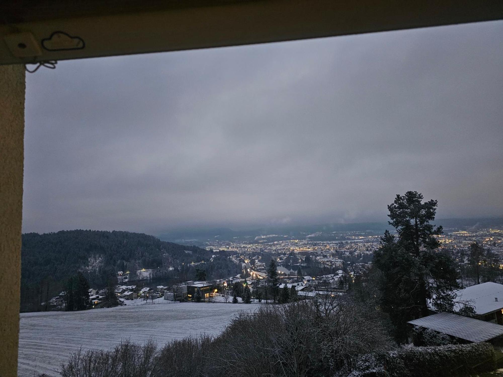 Panoramablick Exklusiv Lägenhet Villach Exteriör bild